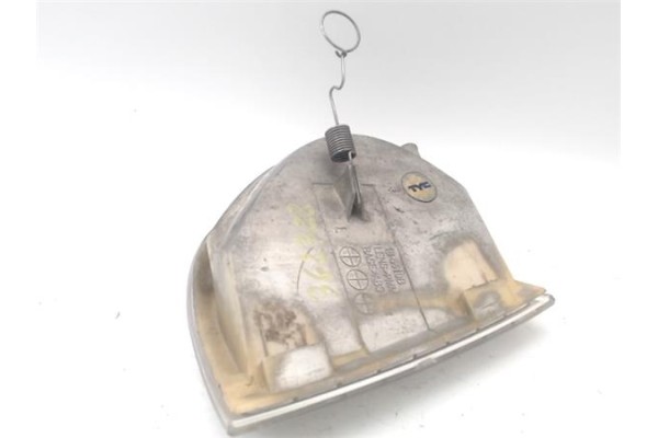 Recambio de intermitente delantero izquierdo para mercedes-benz vito furgón (638) 2.3 110 d  (638.074) referencia OEM IAM A63882