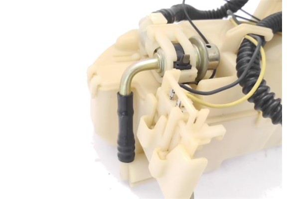 Recambio de bomba combustible para honda civic vi 1.6 referencia OEM IAM 17040S5A930  