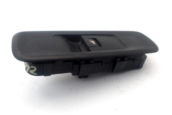 Recambio de botonera puerta delantero derecha para lancia phedra (180) 2.2 jtd (179axc1a) referencia OEM IAM 14996430XT  