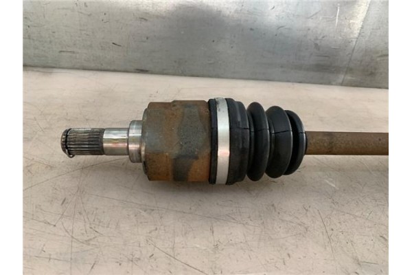 Recambio de palier delantero derecho para kia rio (jb) 1.4 16v referencia OEM IAM 495001G051  