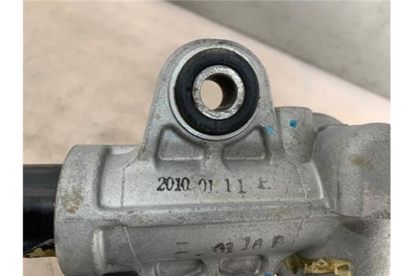 Recambio de cremallera direccion normal para kia rio (jb) 1.4 16v referencia OEM IAM 565001G500  