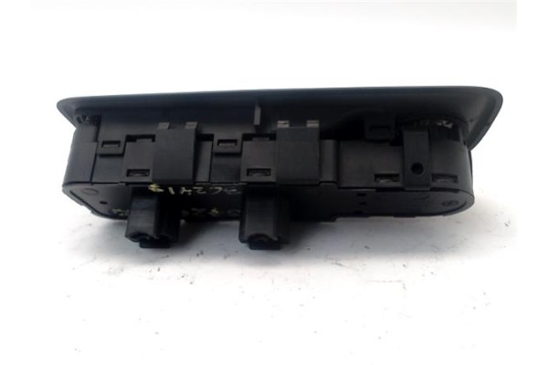 Recambio de botonera puerta delantero izquierda para lancia phedra (180) 2.2 jtd (179axc1a) referencia OEM IAM 1499639898  