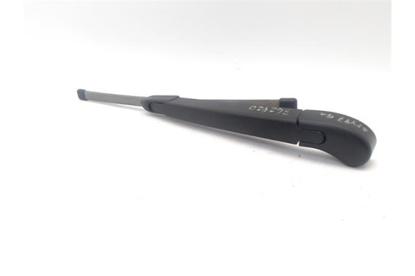 Recambio de brazo limpiaparabrisas trasero para hyundai i30 (fd) 1.6 crdi referencia OEM IAM 98811A5000  