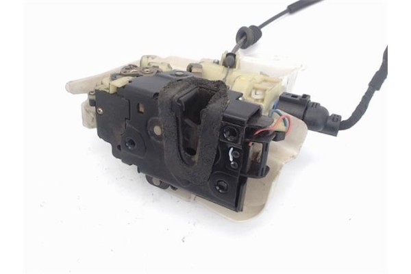 Recambio de cierre electromagnetico delantero izquierdo para volkswagen polo iv (9n1) 1.4 16v referencia OEM IAM   