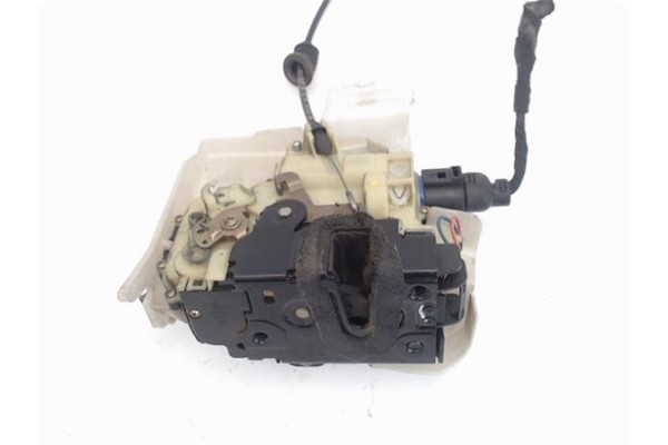 Recambio de cierre electromagnetico delantero izquierdo para volkswagen polo iv (9n1) 1.4 16v referencia OEM IAM   