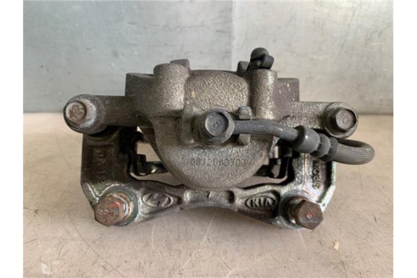 Recambio de pinza freno delantero derecha para kia rio (jb) 1.4 16v referencia OEM IAM 581301G100  