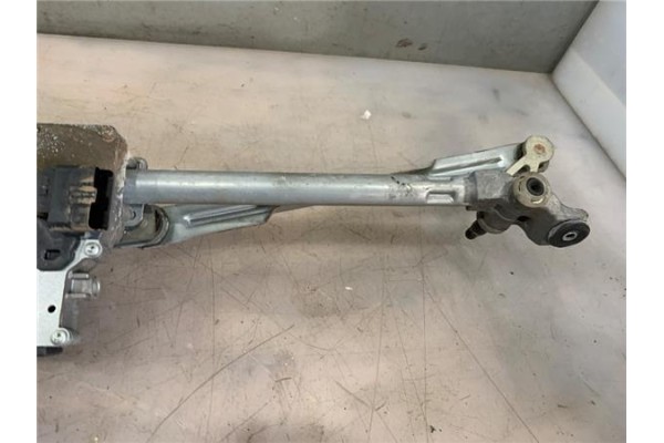 Recambio de brazo limpiaparabrisas delantero para citroen c4 berlina 1.6 exclusive referencia OEM IAM W19436  