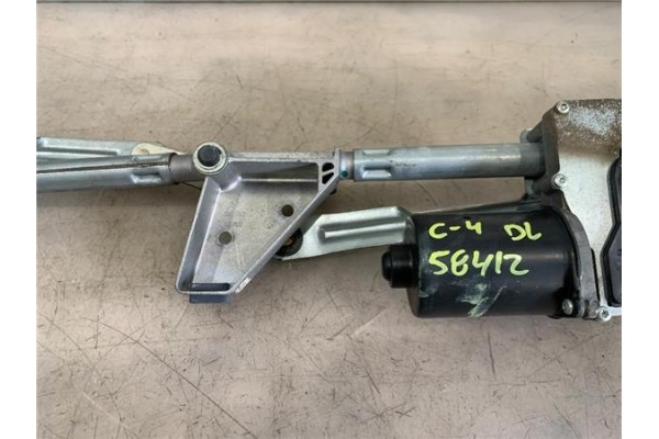 Recambio de brazo limpiaparabrisas delantero para citroen c4 berlina 1.6 exclusive referencia OEM IAM W19436  