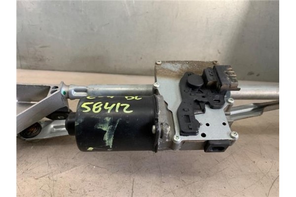 Recambio de brazo limpiaparabrisas delantero para citroen c4 berlina 1.6 exclusive referencia OEM IAM W19436  