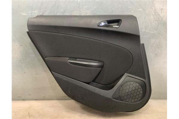 Recambio de asidero puerta trasero izquierda para opel astra j berlina 5p 1.6 excellence referencia OEM IAM   