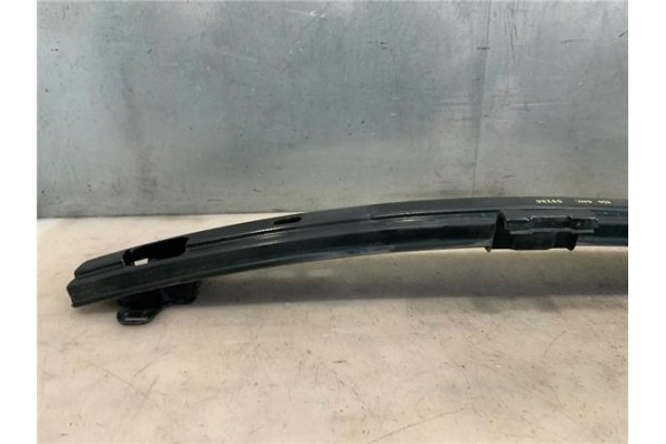 Recambio de refuerzo paragolpes para kia rio (jb) 1.4 16v referencia OEM IAM 865301G000  