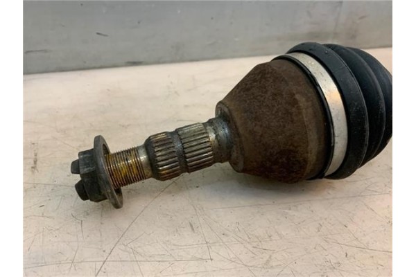 Recambio de palier delantero derecho para opel astra j 1.7 cdti referencia OEM IAM 374556  