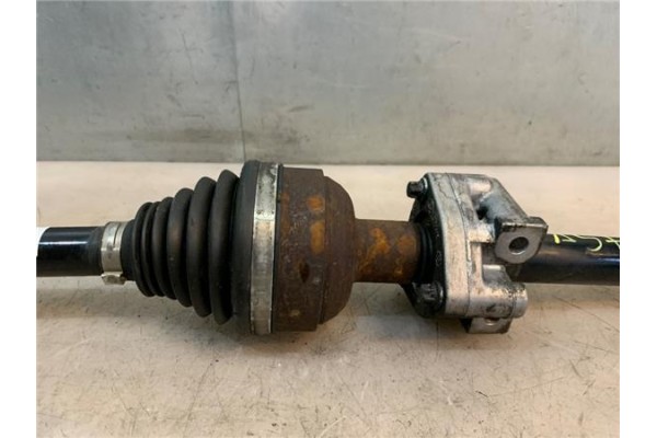 Recambio de palier delantero derecho para opel astra j 1.7 cdti referencia OEM IAM 374556  
