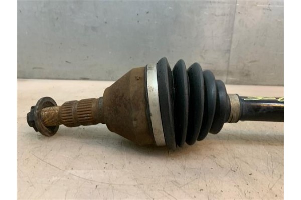 Recambio de palier delantero izquierdo para opel astra j 1.7 cdti referencia OEM IAM 374556 13250834 