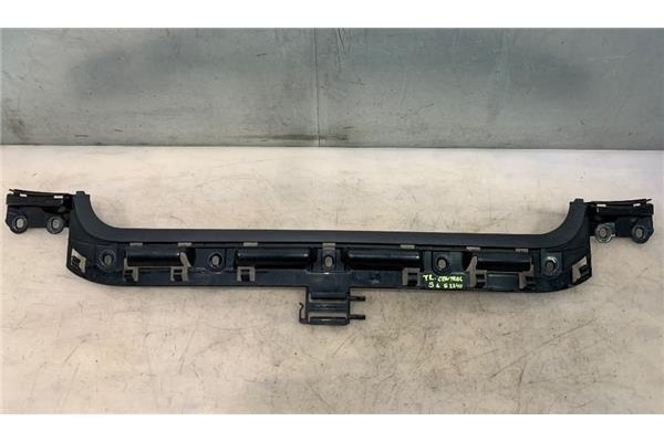 Recambio de soporte derecho paragolpes trasero para bmw serie 1 berlina (e81/e87) 2.0 120d referencia OEM IAM   