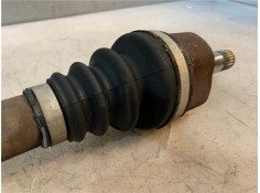 Recambio de palier delantero izquierdo para citroen c4 berlina 1.6 exclusive referencia OEM IAM 3272LH  