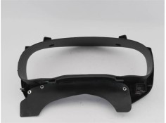Recambio de embellecedor cuadro instrumentos para kia rio (jb) 1.4 16v referencia OEM IAM 848301G000  