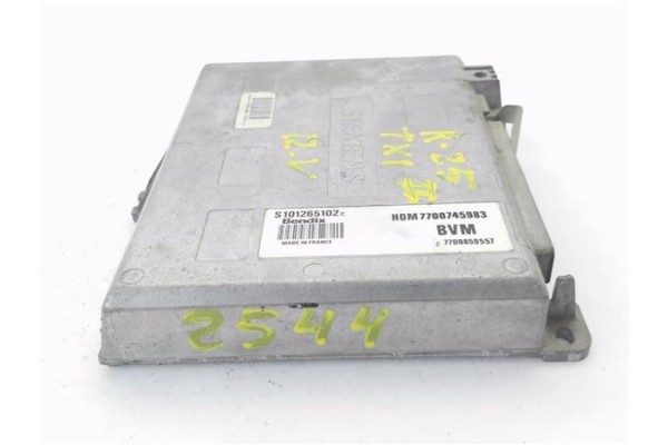 Recambio de centralita para renault r 25 (b29) 2.0 referencia OEM IAM 7700745983 S101265102C 