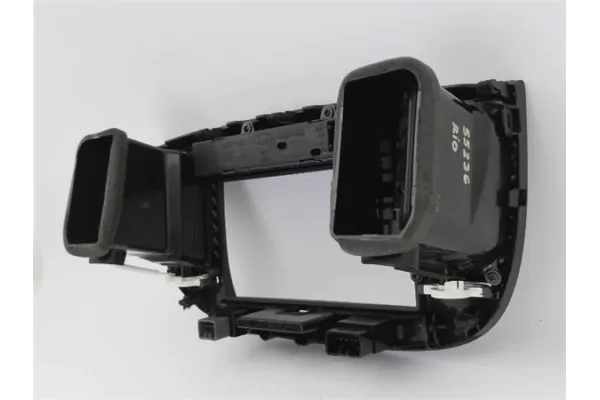 Recambio de embellecedor consola salpicadero para kia rio (jb) 1.4 16v referencia OEM IAM 945201G050 945200T000 