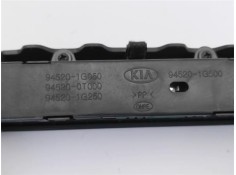 Recambio de embellecedor consola salpicadero para kia rio (jb) 1.4 16v referencia OEM IAM 945201G050 945200T000 