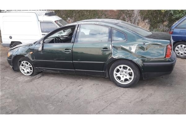 volkswagen passat berlina (3b2) del año 1997