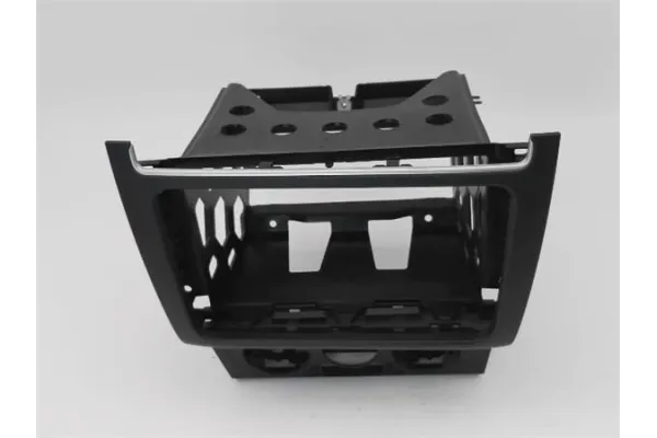 Recambio de embellecedor consola salpicadero para volkswagen polo v (6r1) 1.4 advance referencia OEM IAM 6R0858005C  