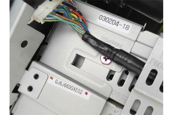 Recambio de mandos calefaccion / a.a. para mazda 6 berlina (gg) 2.3 sportive (4-ptas.) referencia OEM IAM GJ6J66DSXE02  