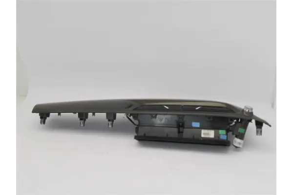 Recambio de embellecedor consola salpicadero para citroen c3 1.4 attraction referencia OEM IAM 9885748677 A1092111 