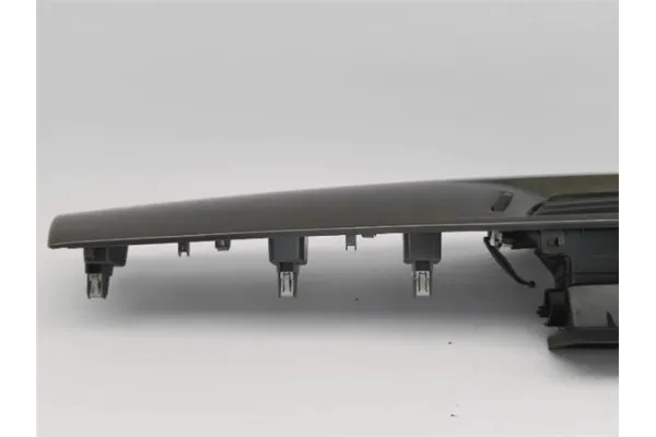 Recambio de embellecedor consola salpicadero para citroen c3 1.4 attraction referencia OEM IAM 9885748677 A1092111 
