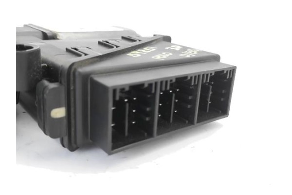 Recambio de motor elevalunas delantero izquierdo para volkswagen polo iv (9n1) 1.4 16v referencia OEM IAM 6Q2959802B01H 60295980