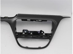 Recambio de embellecedor consola salpicadero para peugeot 2008 1.2 access referencia OEM IAM 96756943VV A94F882D01A 