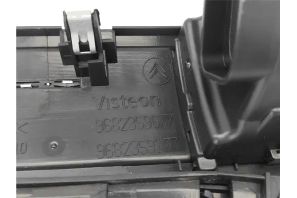 Recambio de embellecedor consola salpicadero para citroen c5 berlina 2.0 audace referencia OEM IAM 9682359677 9682359377 