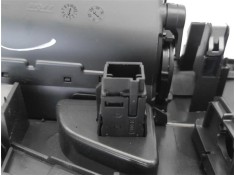 Recambio de embellecedor consola salpicadero para citroen c5 berlina 2.0 audace referencia OEM IAM 9682359677 9682359377 