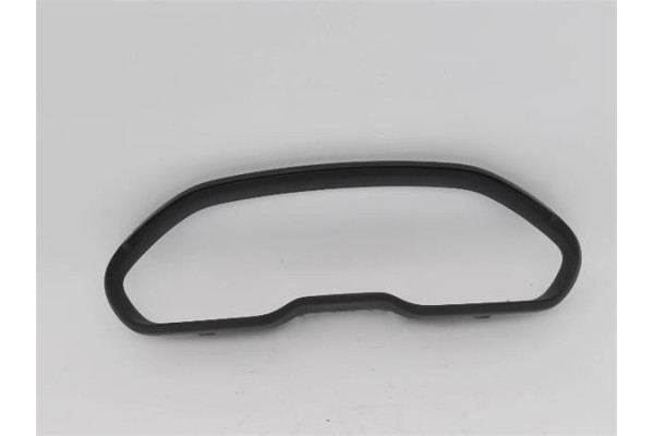 Recambio de embellecedor cuadro instrumentos para peugeot 2008 1.2 access referencia OEM IAM 96738591XU  