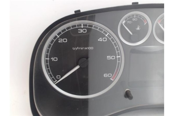 Recambio de cuadro completo para peugeot 307 break (3e) 2.0 hdi 110 referencia OEM IAM P9651299680 P9651299680c 