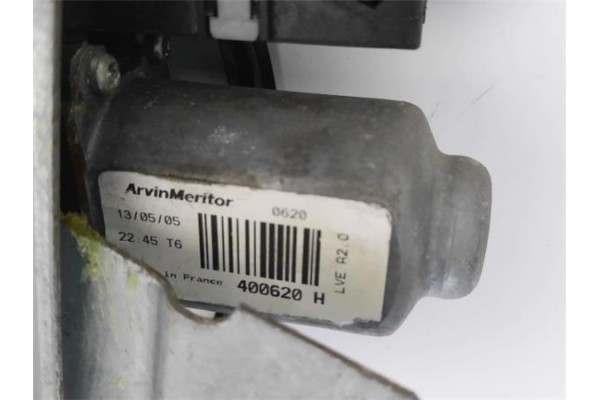 Recambio de elevalunas electrico delantero derecho para citroen c3 pluriel 1.4 hdi cool referencia OEM IAM 9222N9 400620H 