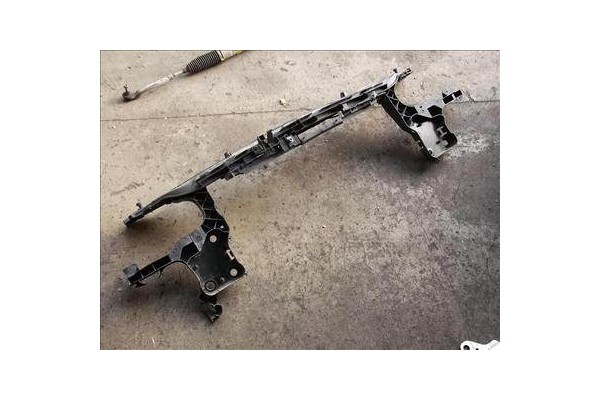 Recambio de frente delantero para renault megane ii (bm0/1_, cm0/1_) 1.9 dci (bm0g, cm0g) referencia OEM IAM   