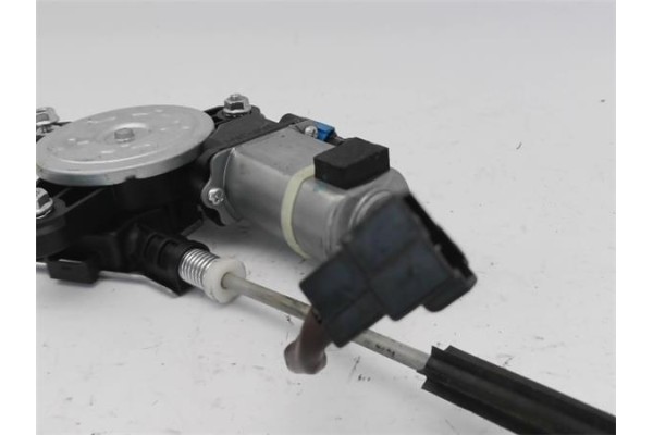 Recambio de elevalunas electrico delantero izquierdo para chevrolet spark 1.0 basis referencia OEM IAM 95129328 98810M3010 