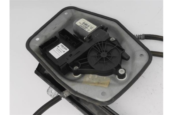Recambio de elevalunas electrico delantero izquierdo para volkswagen golf v (1k1) 1.6 referencia OEM IAM 1K0959793 1K0959701L 