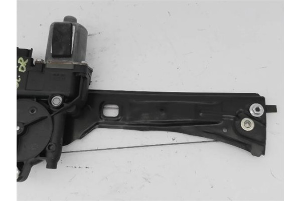 Recambio de elevalunas electrico delantero derecho para fiat qubo (300) 1.3 active referencia OEM IAM 1368329080 130822399 