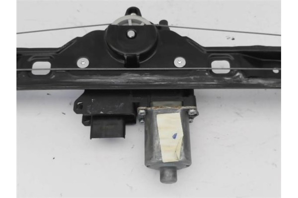 Recambio de elevalunas electrico delantero derecho para fiat qubo (300) 1.3 active referencia OEM IAM 1368329080 130822399 