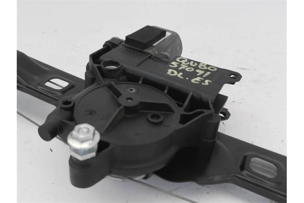Recambio de elevalunas electrico delantero izquierdo para fiat qubo (300) 1.3 active referencia OEM IAM 1368331080 130822398 