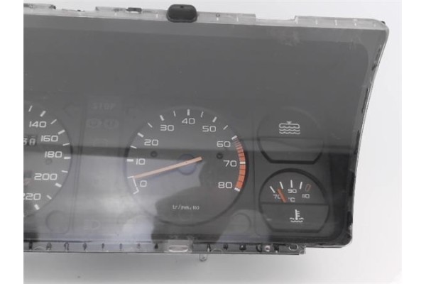 Recambio de cuadro completo para peugeot 205 berlina 1.4 referencia OEM IAM 611385  