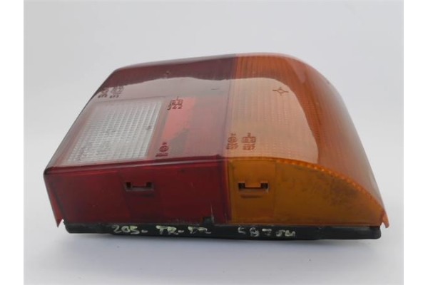 Recambio de piloto trasero derecho para peugeot 205 berlina 1.4 referencia OEM IAM 635129  