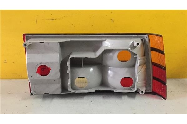 Recambio de piloto trasero izquierdo para opel ascona c 1.3 j referencia OEM IAM   