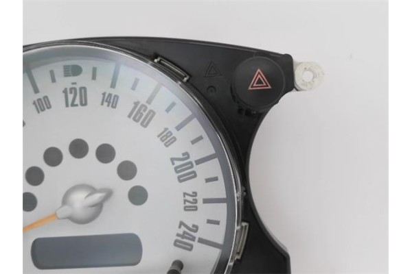 Recambio de cuadro instrumentos para mini mini (r50,r53) 1.6 cooper referencia OEM IAM 62116928884  