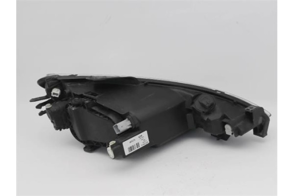 Recambio de faro delantero izquierdo para peugeot 206 1.4 i referencia OEM IAM 6204S9  