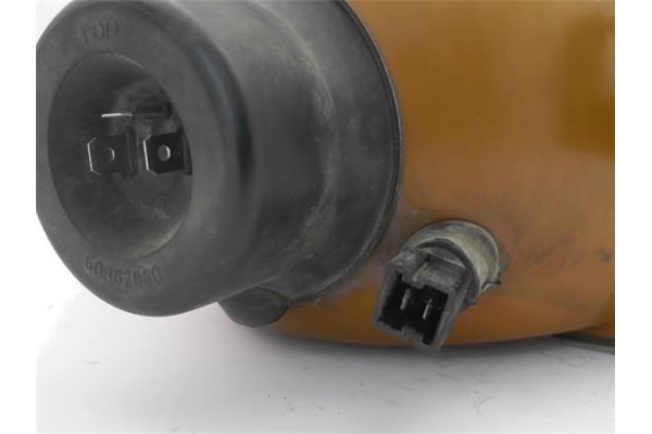 Recambio de faro delantero dcho para peugeot 205 berlina 1.4 referencia OEM IAM 6205A4  