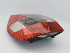 Recambio de piloto trasero izquierdo para renault scenic ii (jm) 1.6 (jm0c, jm0j, jm1b) referencia OEM IAM 8200127704  