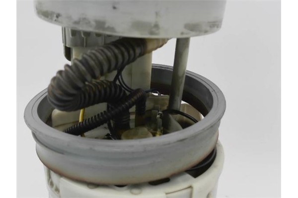Recambio de bomba combustible para seat ibiza (6l1) 1.9 tdi referencia OEM IAM 6Q0919050A  